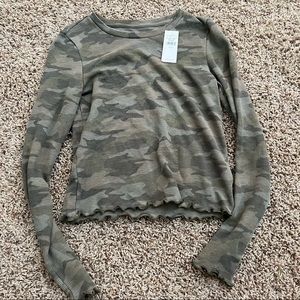 American eagle long sleeve camo waffle shirt NEW WITH TAGS